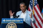 Adriano Espaillat gana nominación al Congreso y otros dos dominicanos quedan fuera de primarias demócratas Adriano Espaillat gana nominación al Congreso y otros dos dominicanos quedan fuera de primarias demócratas