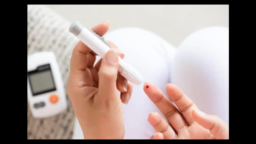 Hábitos que silenciosamente aumentan el azúcar en sangre