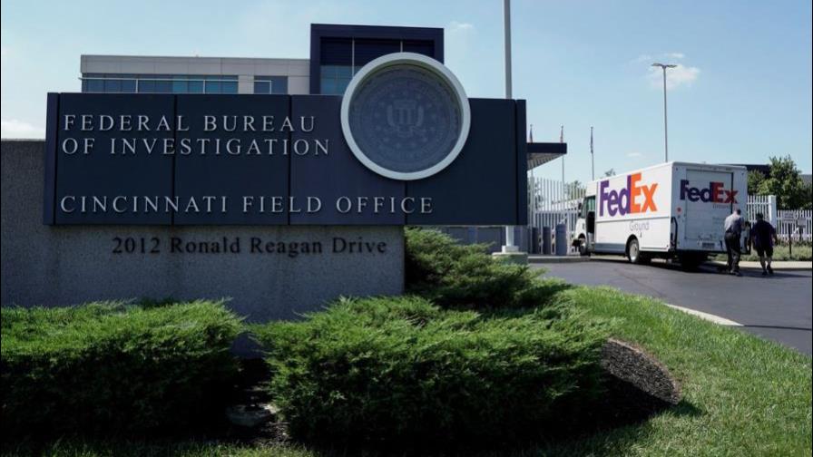 El FBI detiene a un hombre de Pensilvania por amenazas a sus agentes