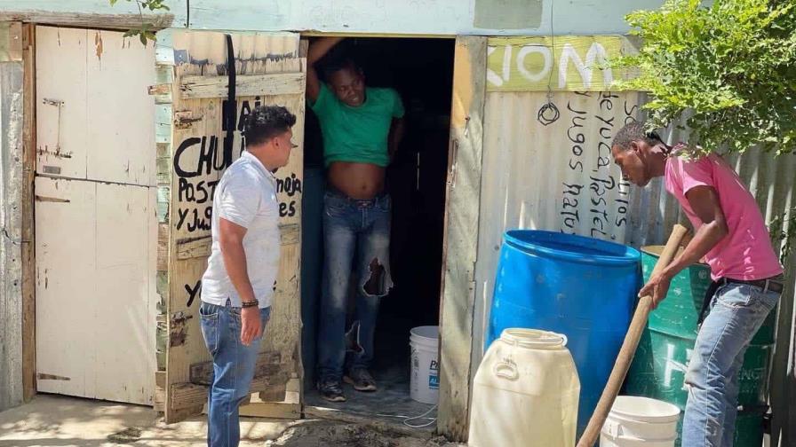 Comunitarios de sectores en El Seibo se quejan por falta de agua potable