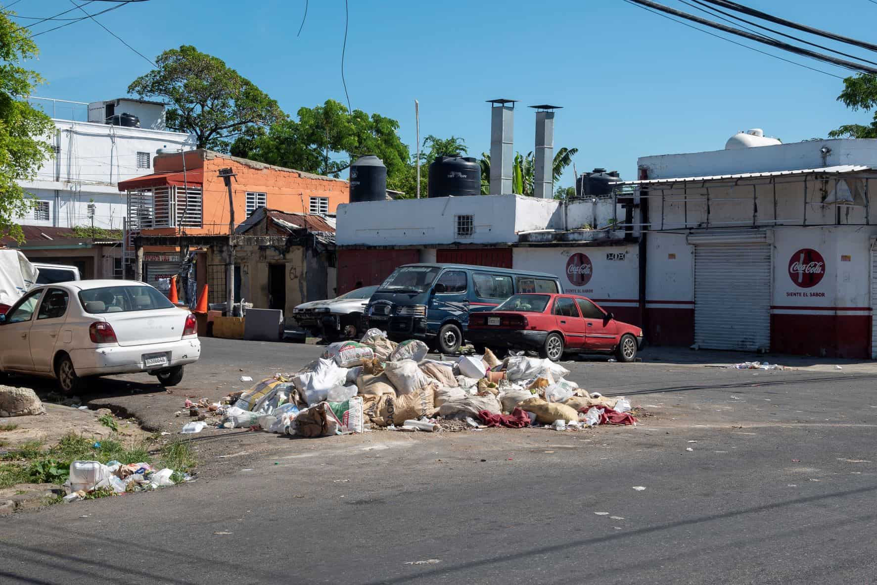Calle Gregorio Carcía Castro, esquina 12, Ensanche Espaillat