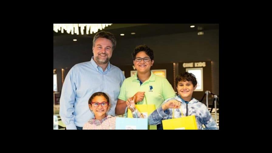 EGE Haina entrega el libro “Pintemos la vida de colores” sobre equidad, inclusión y diversidad