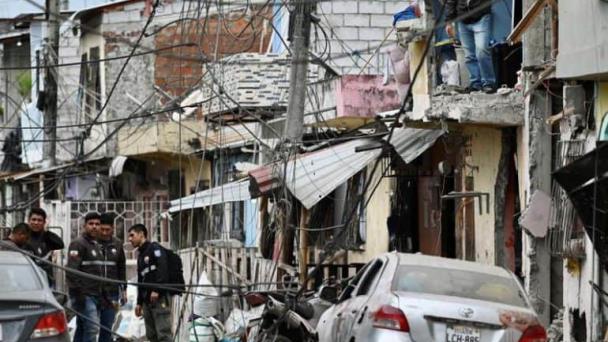 Detenido admite estar involucrado en explosión en Ecuador, según ministro