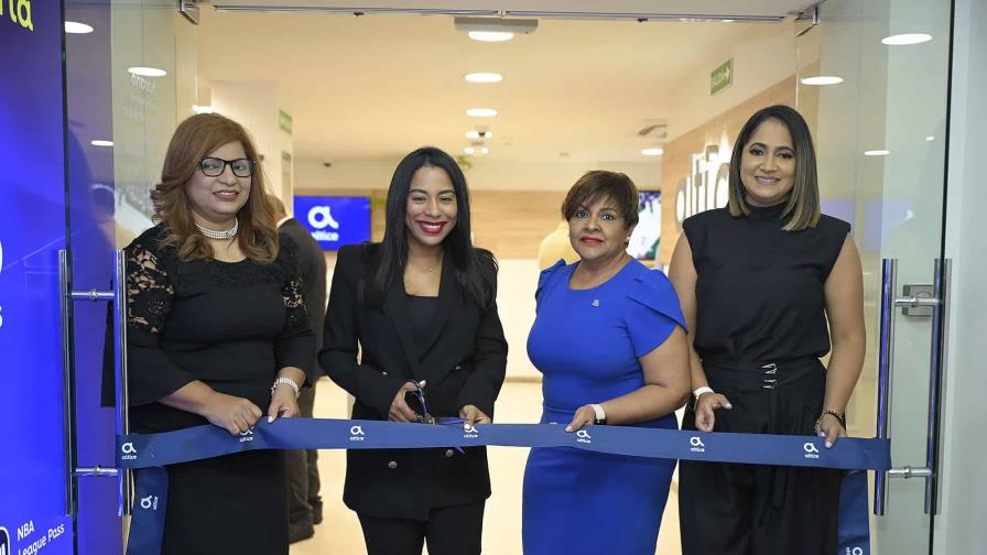 Altice inaugura moderna y amplia tienda en San Francisco de Macorís Altice inaugura moderna y amplia tienda en San Francisco de Macorís