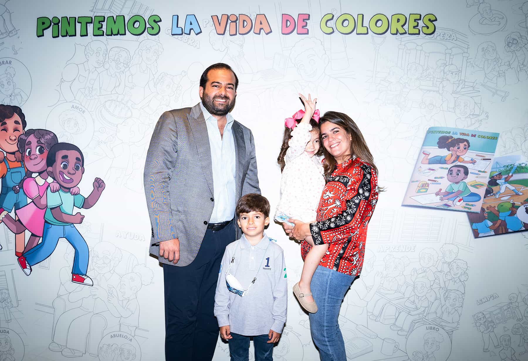 Alberto Bergés y Maria Gabriela Ricart junto a sus hijos Alberto y Emiliana Bergés.