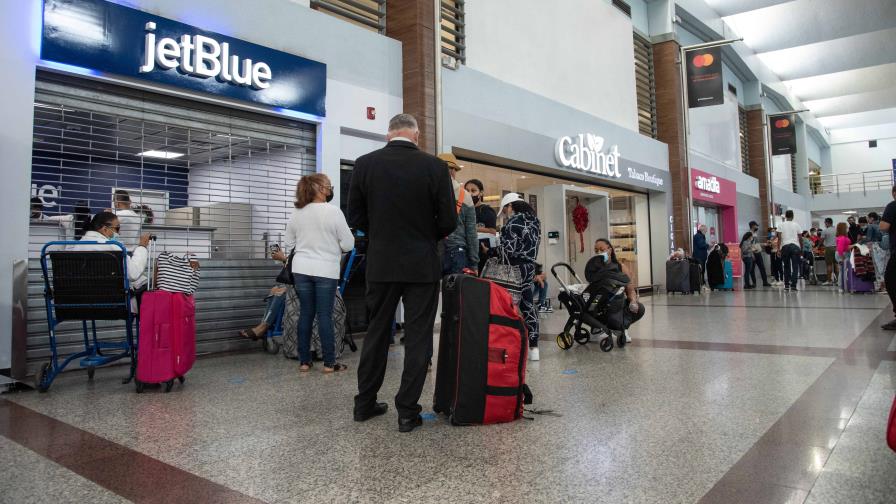 Adoptan nuevo protocolo para el uso de sillas de ruedas en el aeropuerto Las Américas