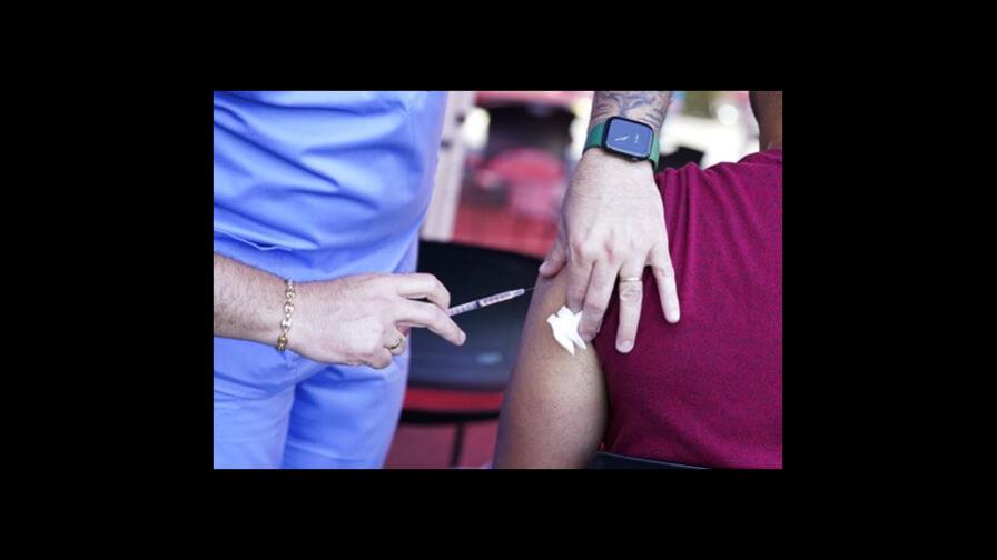 EEUU pondrá más vacunas de viruela del mono en eventos gay