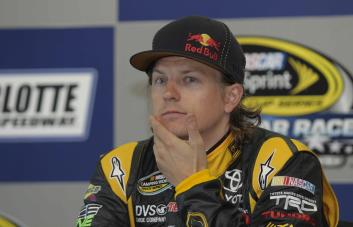 Kimi Raikkonen hace una pausa en su retiro para competir en NASCAR