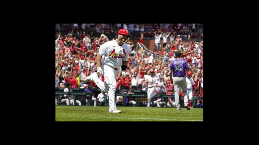 Cardenales apalean a Rockies: Pujols pega grand slam