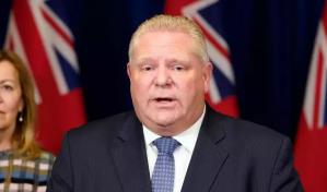 Político canadiense se atragantó con una abeja en vivo