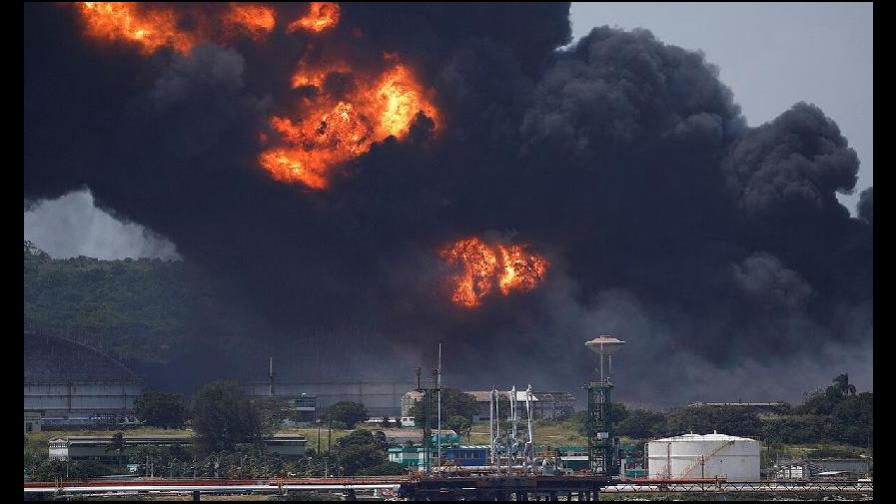 Cuba decreta duelo oficial por los fallecidos en grave incendio industrial Cuba decreta duelo oficial por los fallecidos en grave incendio industrial