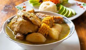 Comidas típicas y estrés alimentan epidemia de males digestivos en dominicanos