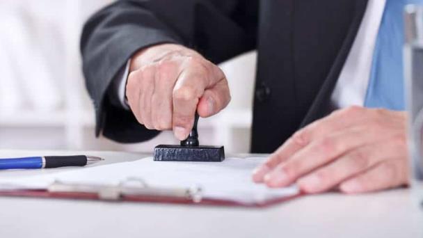 Unión de Notarios califica de ilegal suspensión y destitución de 45 miembros