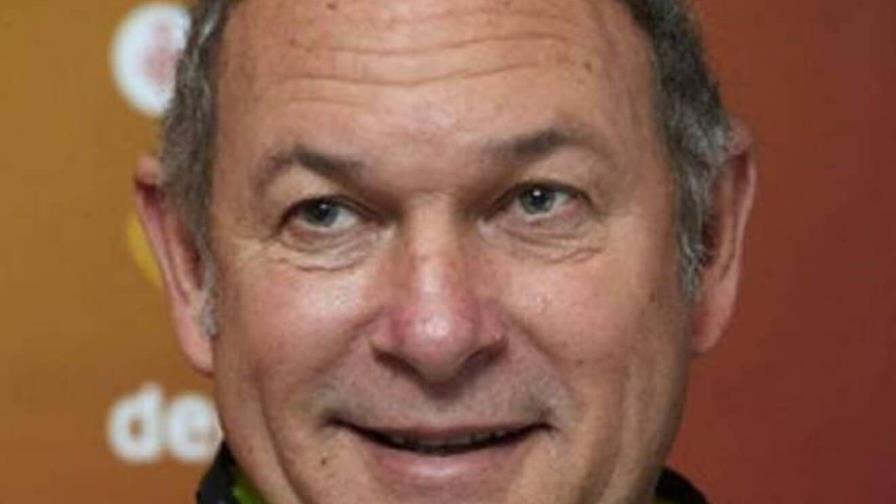 El bicampeón olímpico cubano Juantorena sale de terapia intensiva