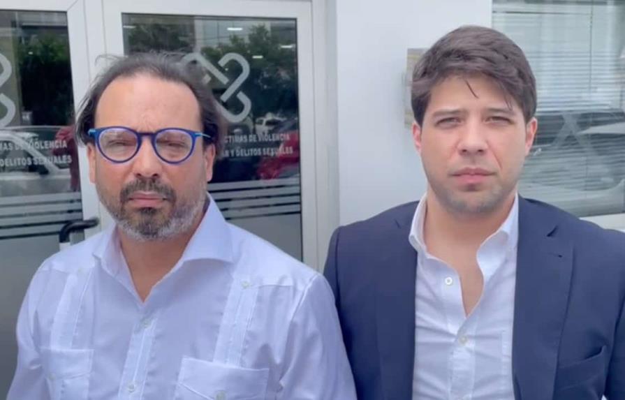 Andrés Castillo anuncia someterá a la justicia al actor español Uxío Liz