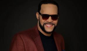 Raulín Rosendo en delicado estado de salud; mánager pide orar por él