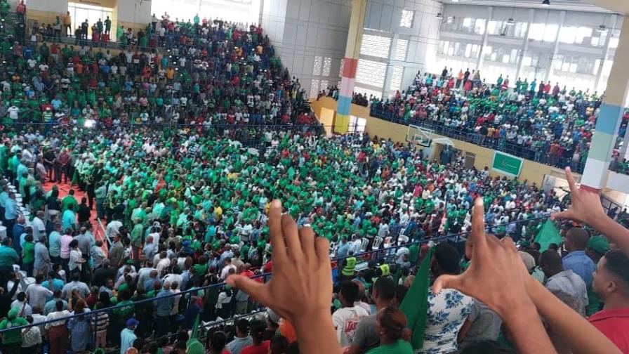 Leonel Fernández juramentará seguidores en Hato Mayor