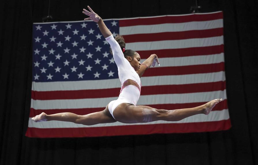 Shilese Jones corre para liderar en los campeonatos de gimnasia de EE. UU.