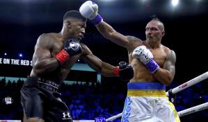 Usyk vuelve a vencer a Joshua y retiene los cinturones mundiales de peso pesado