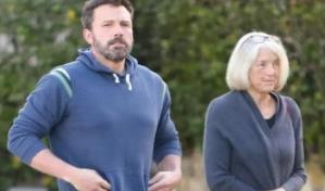 Madre de Ben Affleck trasladada de urgencia al hospital antes de la boda de Jennifer López