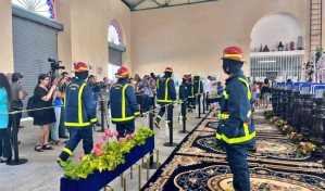 Cuba homenajea a 14 de las víctimas mortales en el gran incendio de Matanzas