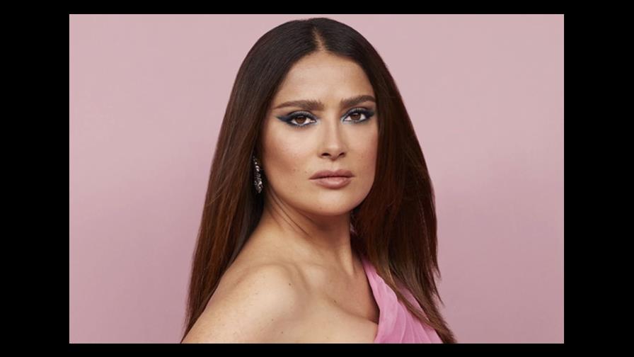 La serie Black Mirror tantea a Salma Hayek para su sexta temporada