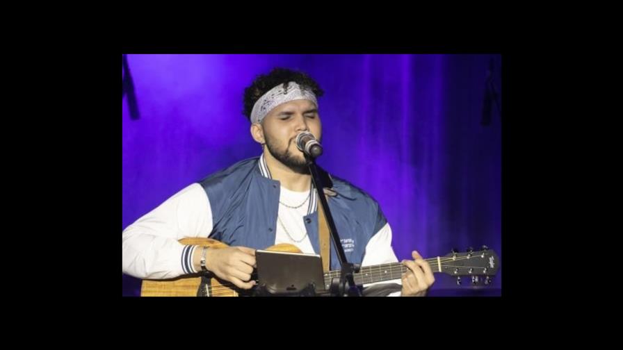 Cantante ARAM presenta con éxito su “101 Concert Party”