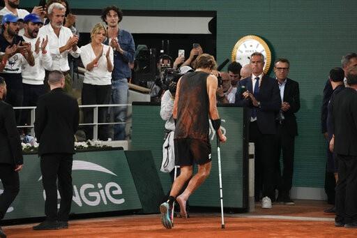 Zverev se baja del US Open por una lesión en tobillo