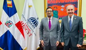 Inglaterra y RD acuerdan aumentar colaboración para elevar calidad en educación universitaria