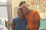 Video | Tras críticas, Ozuna le regala casa a su abuela dominicana
