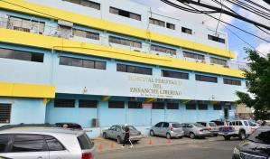 Autoridades investigan cadáver de niño encontrado en hospital de Santiago