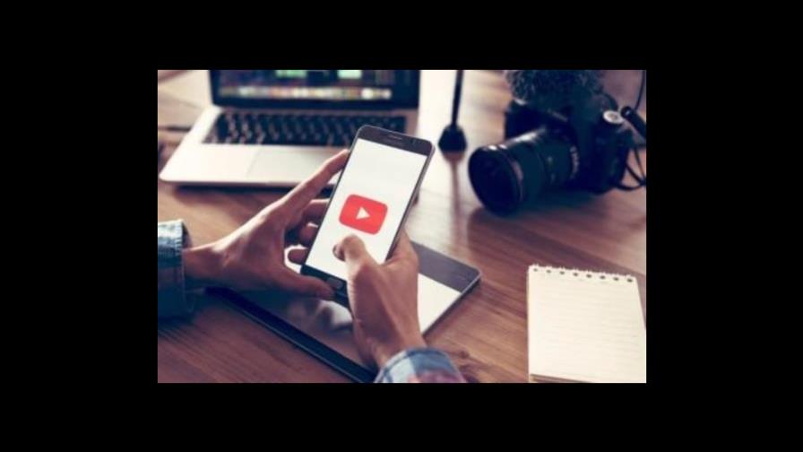 Alphabet apuesta a cortos a lo TikTok para sobreponerse a la pérdida de ingresos en YouTube Alphabet apuesta a cortos a lo TikTok para sobreponerse a la pérdida de ingresos en YouTube