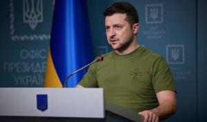 Zelenski eleva a 22 los muertos en el ataque ruso contra una estación de tren