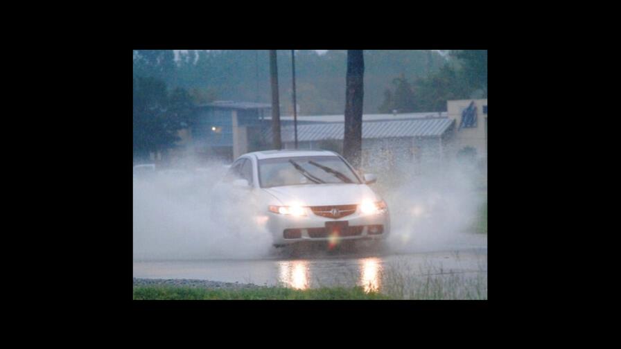 Lluvias provocan inundaciones y evacuaciones en Mississippi