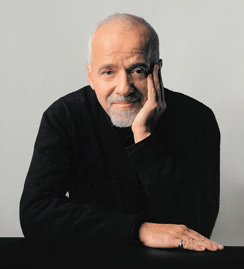 De rockero a escritor; curiosidades de Paulo Coelho al cumplir 75 años