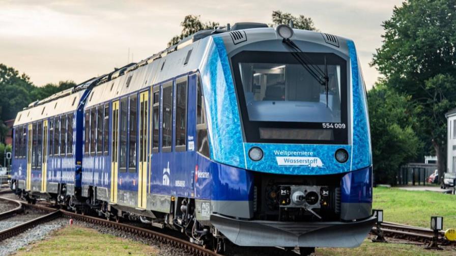 Comienza a circular en Alemania primer tren impulsado con hidrógeno Comienza a circular en Alemania primer tren impulsado con hidrógeno