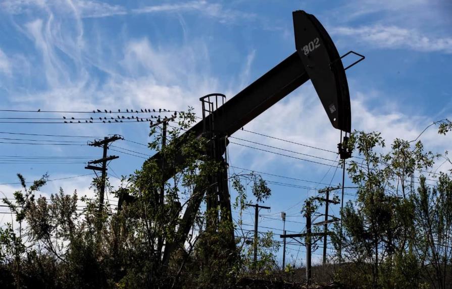 Nueva York impone multa récord a operador de pozos petroleros por no taparlos Nueva York impone multa récord a operador de pozos petroleros por no taparlos