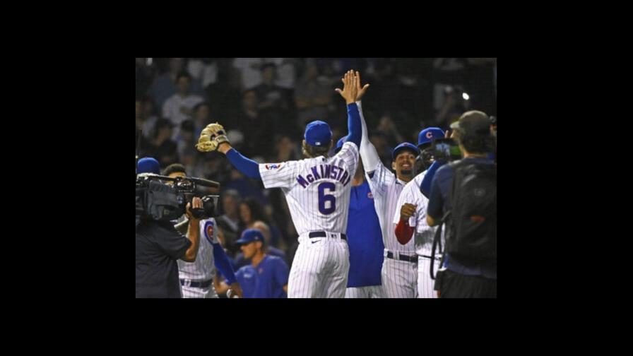 McKinstry pega jonrón; Cachorros derrotan a Cardenales