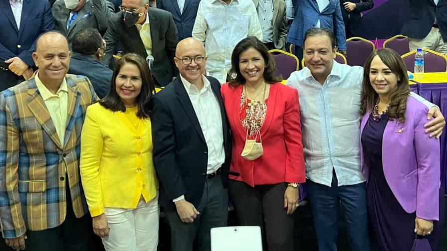 Aspirantes presidenciales del PLD tirados a las calles en busca de ganar la consulta de simpatía