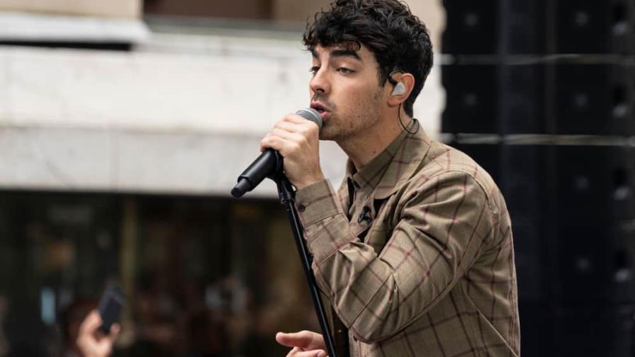 Joe Jonas revela cómo hace para mantenerse equilibrado