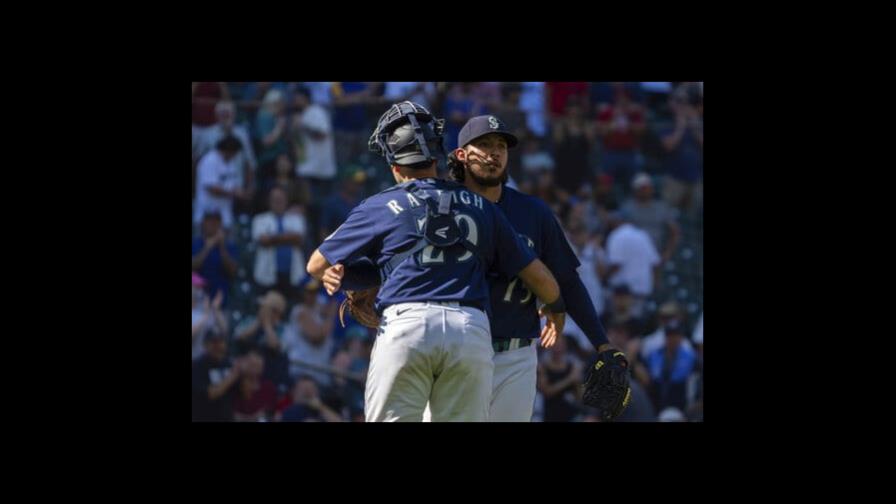 Haniger dispara jonrón y Marineros se imponen a Guardianes