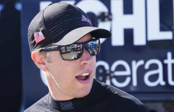 Keselowski y otros 14 compitiendo por últimos puestos en los playoffs de NASCAR