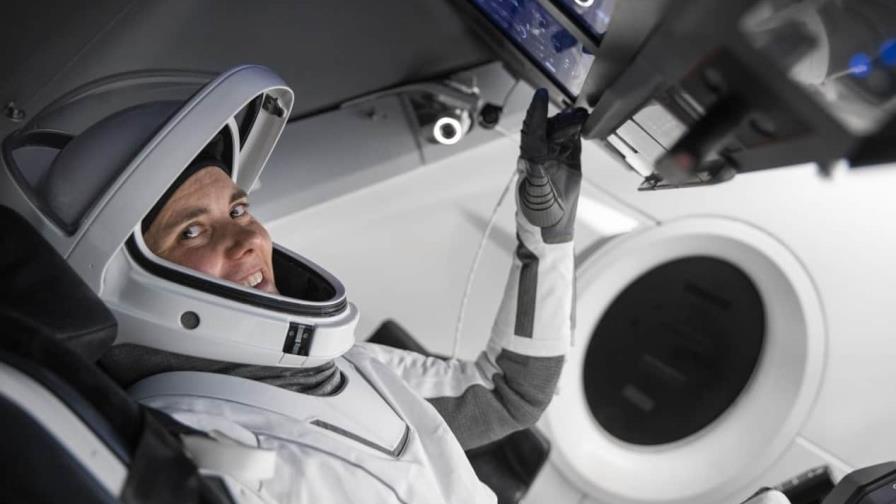 La única cosmonauta rusa se declara preparada para participar en misión de SpaceX