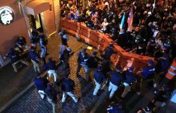 Policía de Puerto Rico dispersa a manifestantes en protesta por apagones