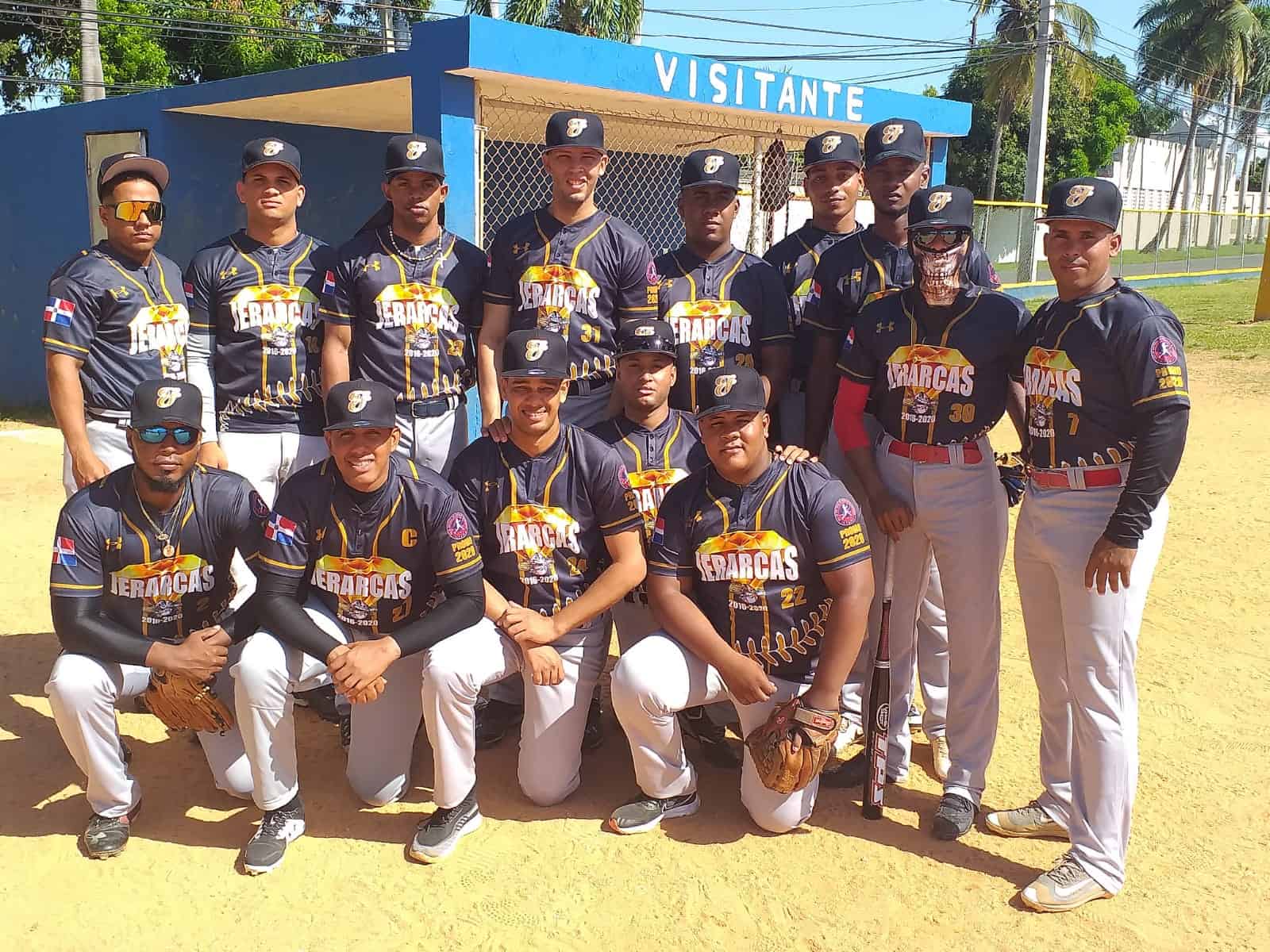 Monarcas-15 y Veteranos-17 se enfrentan a segunda hora en el estadio No. 1 del Centro Olímpico Juan Pablo Duarte, en la cuarta jornada de Lisoa.