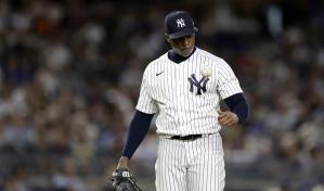 Relevista de Yankees, Chapman fuera por infección de tatuaje
