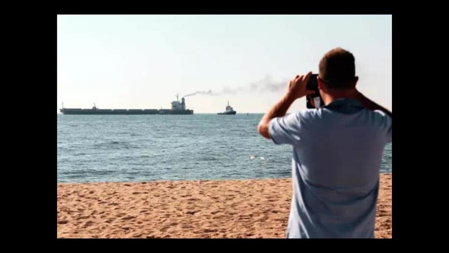 Otros seis barcos cargados de grano salieron este domingo de Ucrania Otros seis barcos cargados de grano salieron este domingo de Ucrania