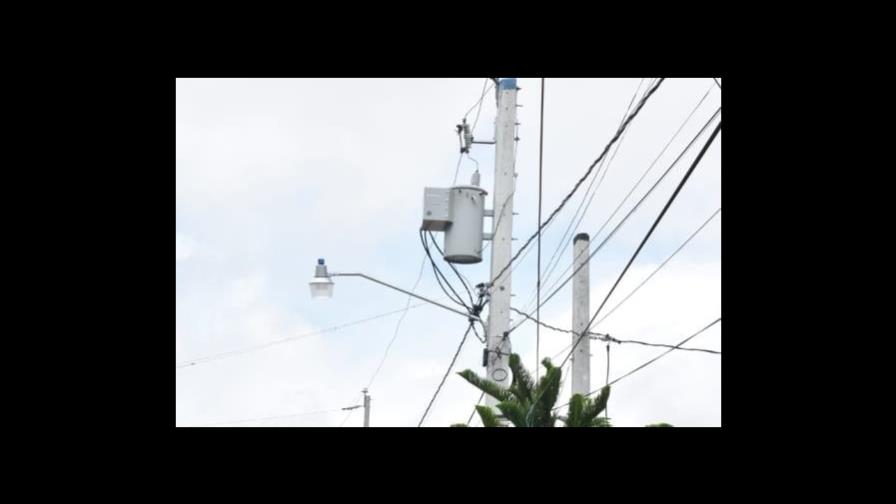 Energía y Minas estabiliza servicio eléctrico en El Hornillo, de Villa Mella