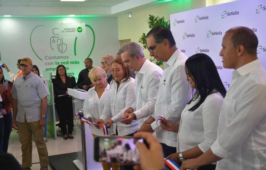 Luis Abinader inaugura oficina de SeNaSa en San Juan de la Maguana