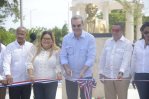 Abinader inaugura entrada y parque de Azua con una inversión de RD$60 millones Abinader inaugura entrada y parque de Azua con una inversión de RD$60 millones
